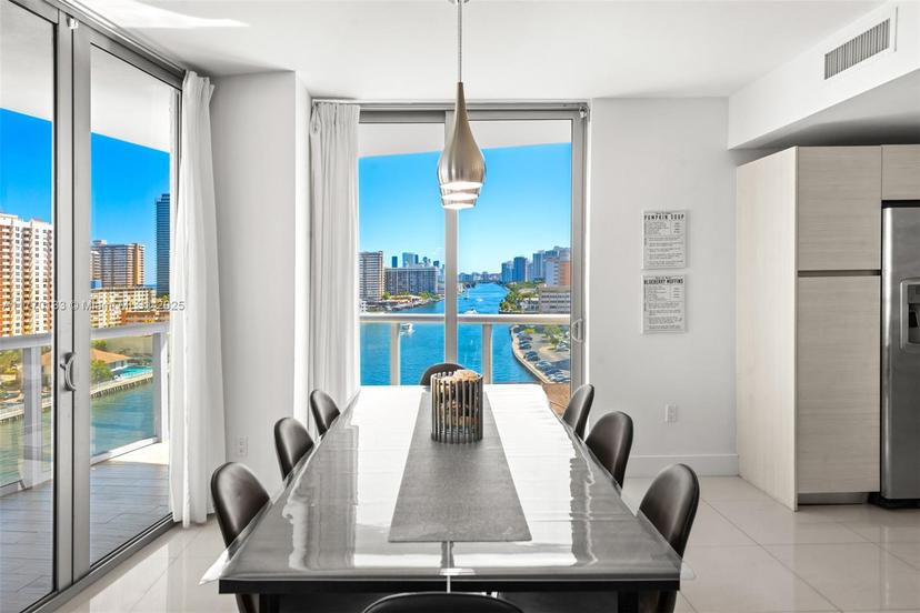 Picture of 2600 E Hallandale Beach Blvd # T1001, Hallandale Beach FL 33009
