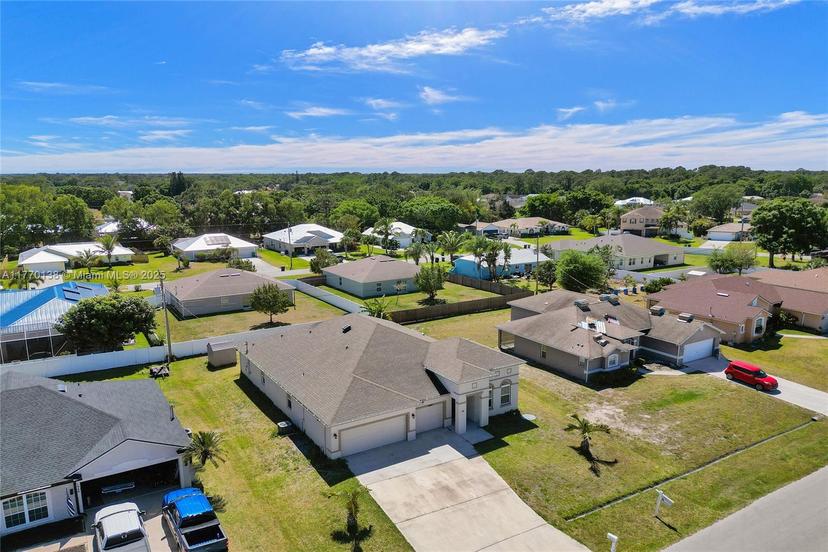 Picture of 1957 SW Logan St, Port St. Lucie FL 34953