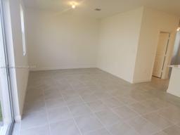 Picture of 2602 SE 11Th St # 2602, Homestead, FL 33035
