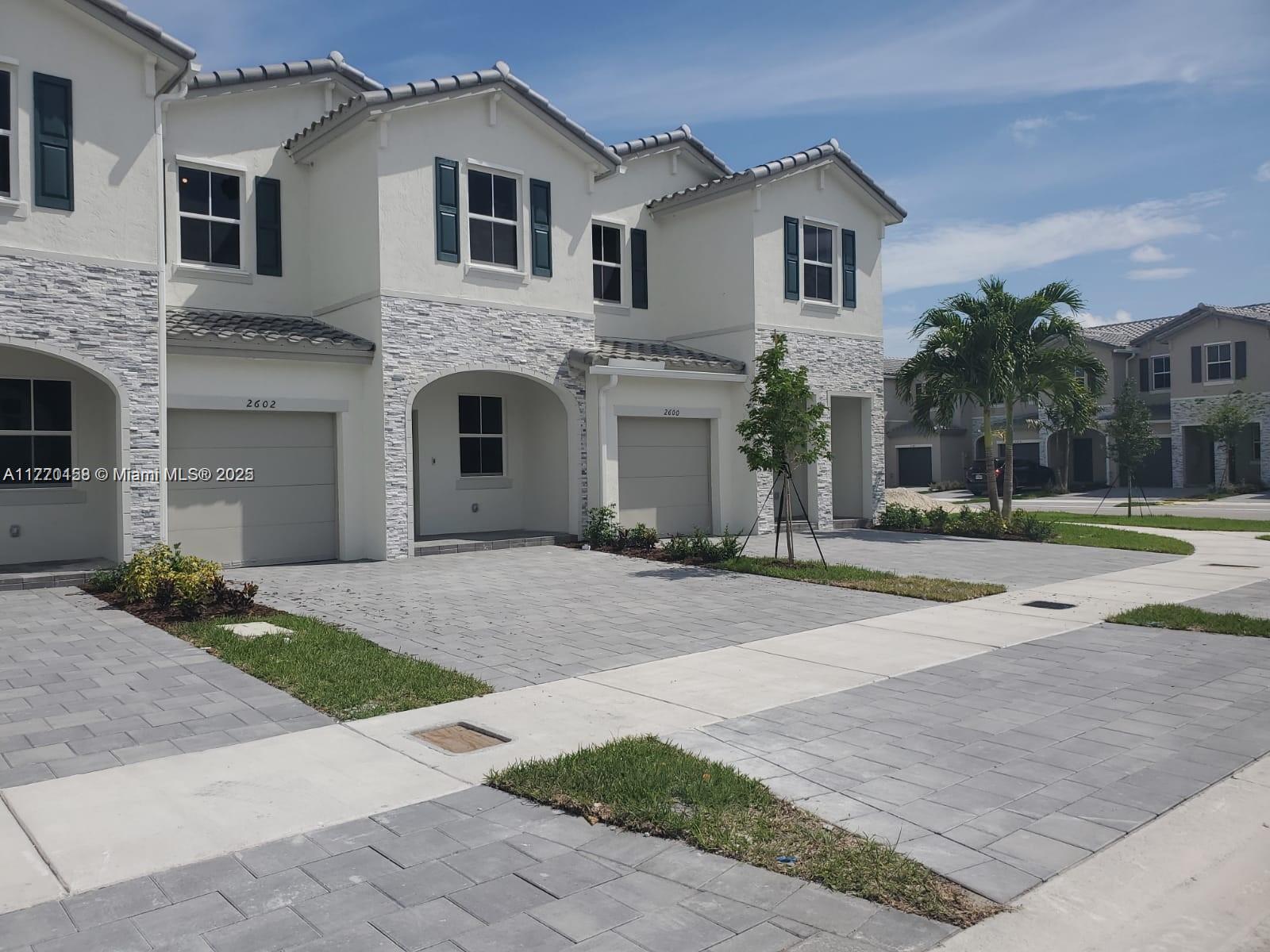 Picture of 2602 SE 11Th St # 2602, Homestead, FL 33035