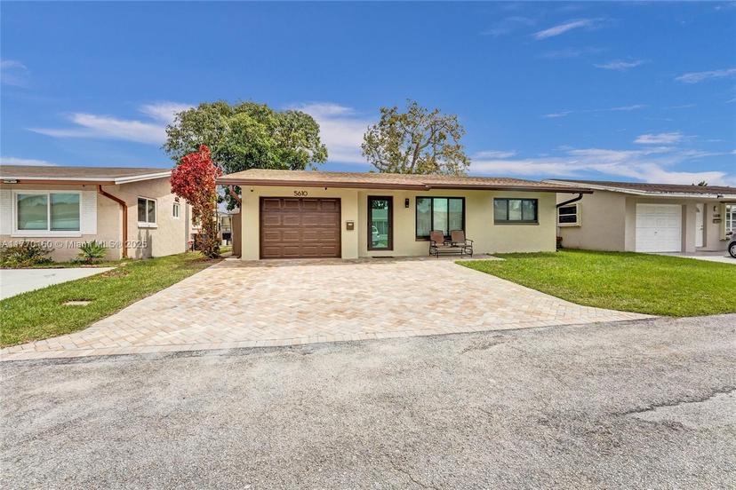 Picture of 5610 NW 49Th Ter, Tamarac FL 33319