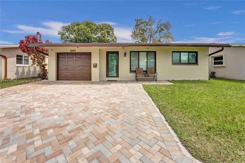 Picture of 5610 NW 49Th Ter, Tamarac FL 33319