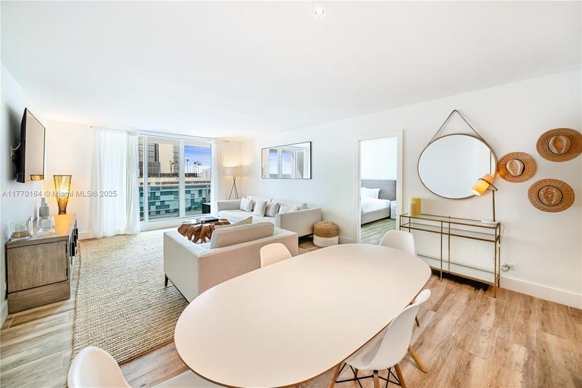 Picture of 2301 Collins Ave # 703, Miami Beach FL 33139