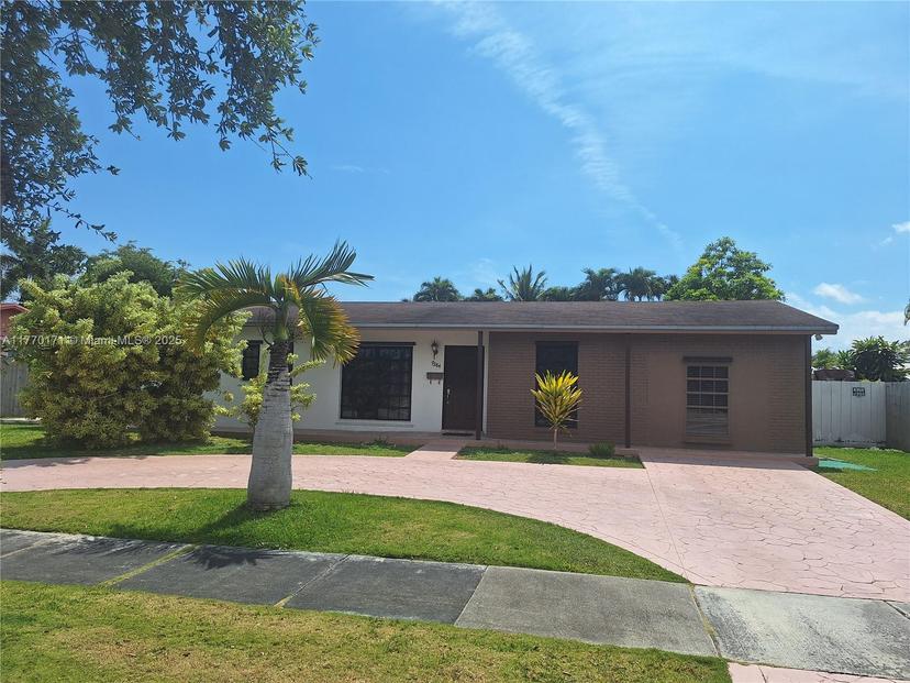 Picture of 9384 SW 184Th Ter, Cutler Bay FL 33157