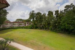 Picture of 300 S Hollybrook Dr # 306, Pembroke Pines, FL 33025