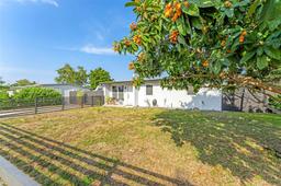 Picture of 5491 SW 90Th Ct, Miami, FL 33165