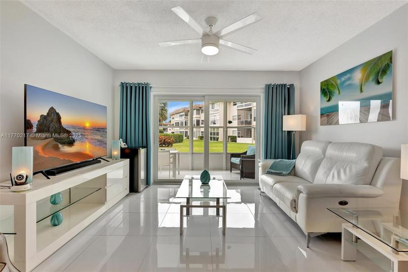 Picture of 3406 NW 49Th Ave # 415, Lauderdale Lakes FL 33319