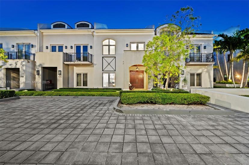 Picture of 7560 SW 56Th Ct, Miami FL 33143