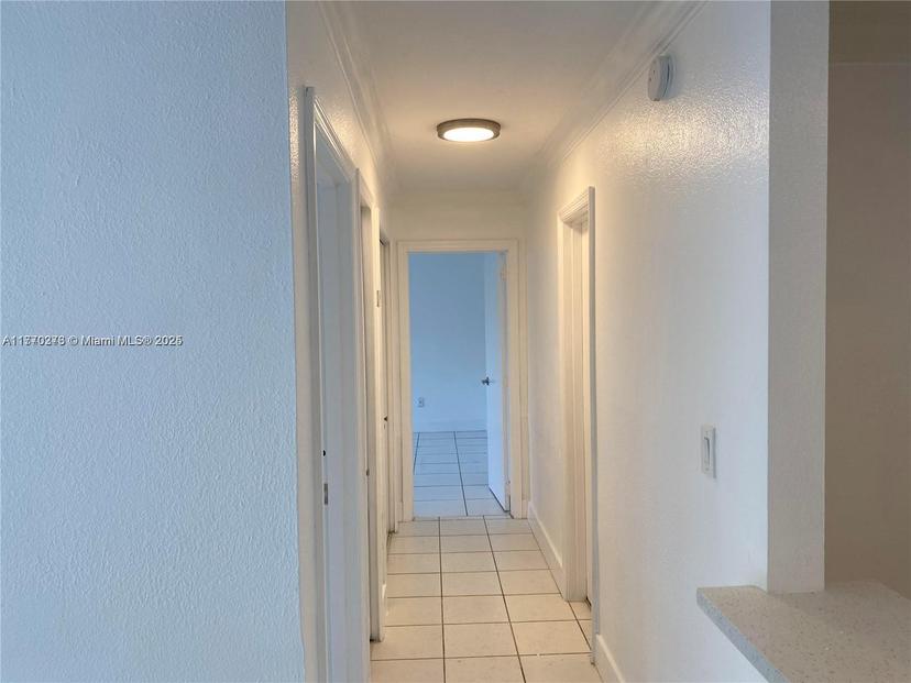 Picture of 4670 NW 79Th Ave # 1H, Doral FL 33166