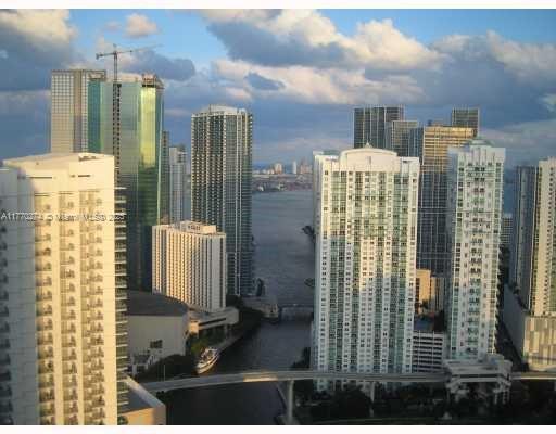 Picture of 90 SW 3Rd St # 3610, Miami FL 33130