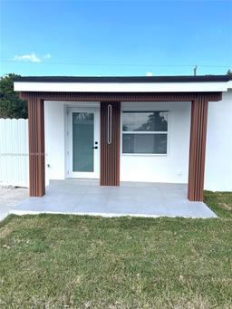 Picture of 14641 Jackson St, Miami, FL 33176