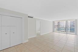 Picture of 5161 Collins Ave # 701, Miami Beach, FL 33140