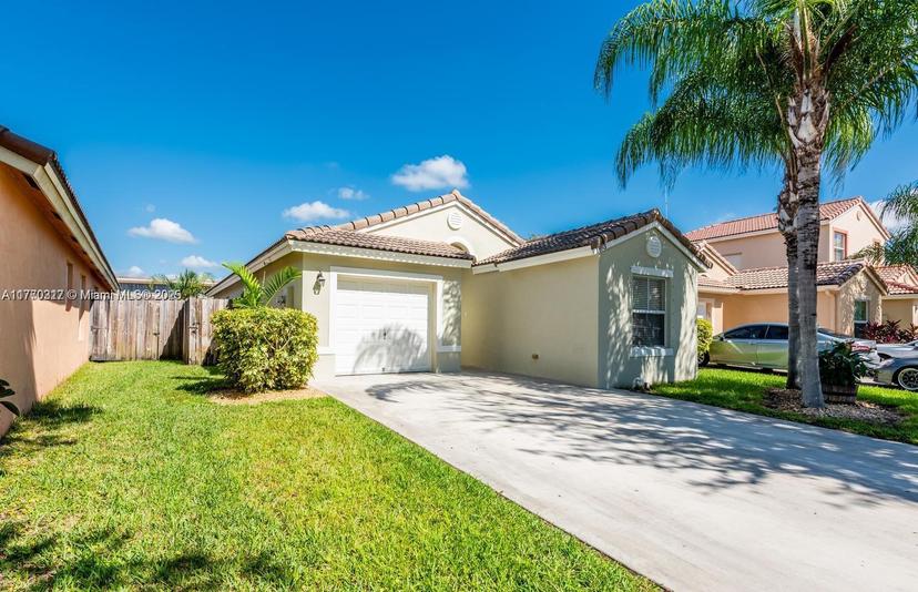 Picture of 1893 SE 13Th St, Homestead FL 33035