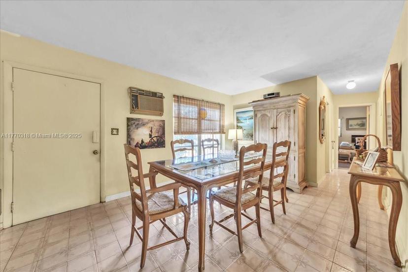 Picture of 4520 NW 198Th St, Miami Gardens FL 33055