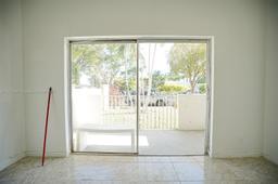 Picture of 1455 N Treasure Dr # 1R, North Bay Village, FL 33141