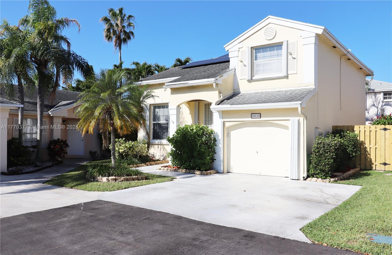 Picture of 10110 SW 117Th Ct, Miami, FL 33186