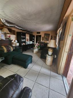 Picture of 831 NW 140Th St, Miami, FL 33168