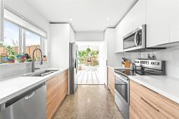 Picture of 3637 Riverland Rd, Fort Lauderdale, FL 33312
