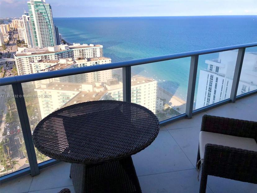 Picture of 4111 S Ocean Dr # 2910, Hollywood FL 33019