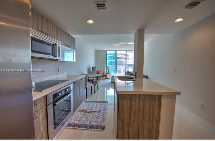 Picture of 6700 Indian Creek Dr # 503, Miami Beach FL 33141