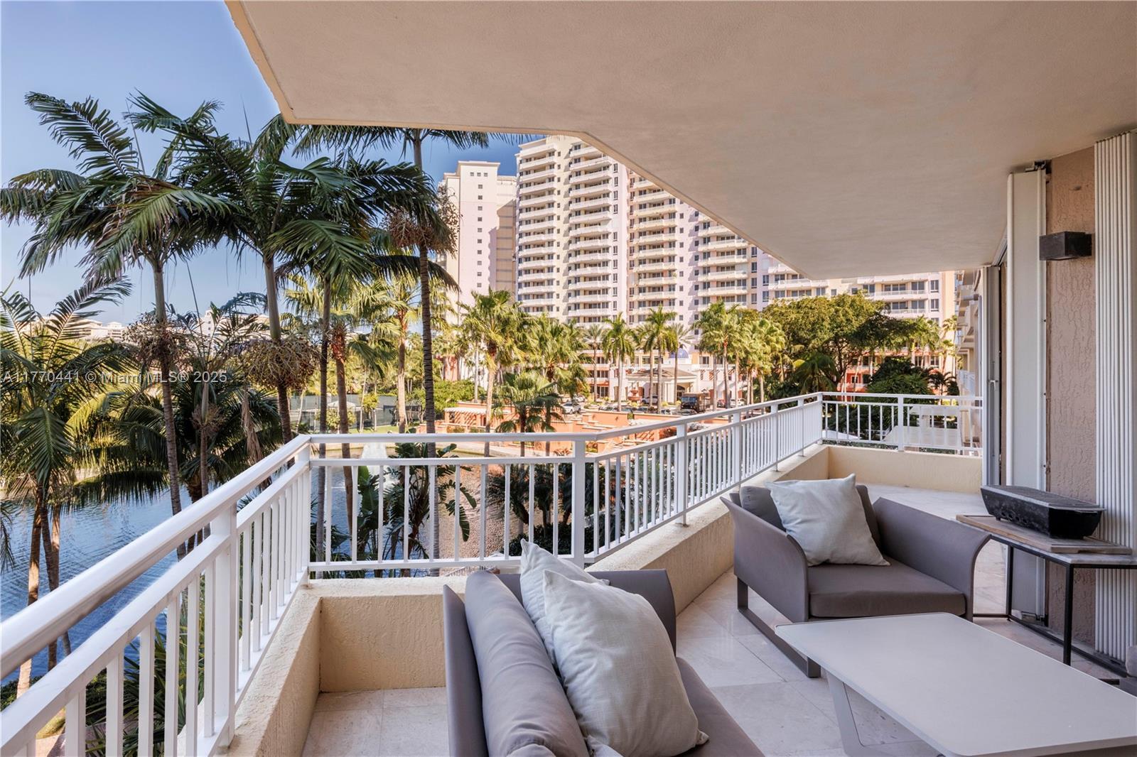 Picture of 765 Crandon Blvd # 307, Key Biscayne, FL 33149