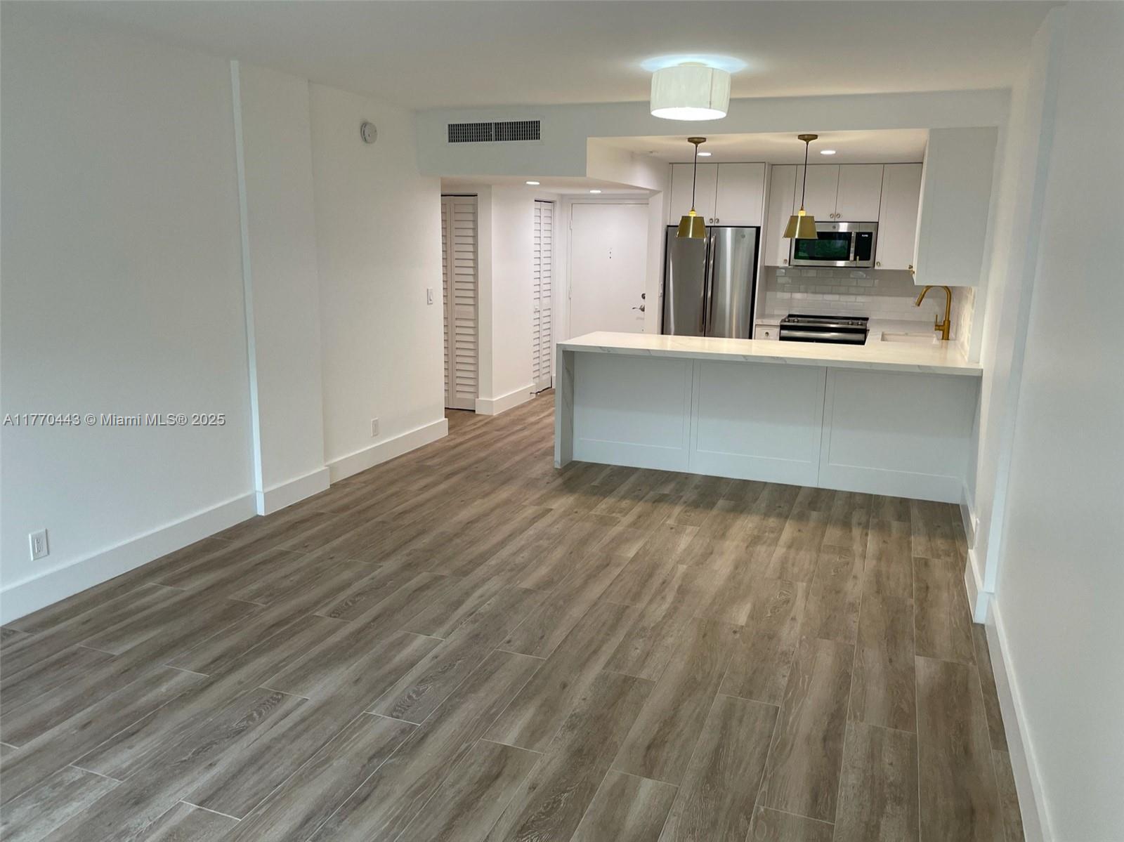 Picture of 100 Edgewater Dr # 101, Coral Gables, FL 33133