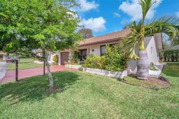 Picture of 2343 SW 15Th Pl, Deerfield Beach, FL 33442