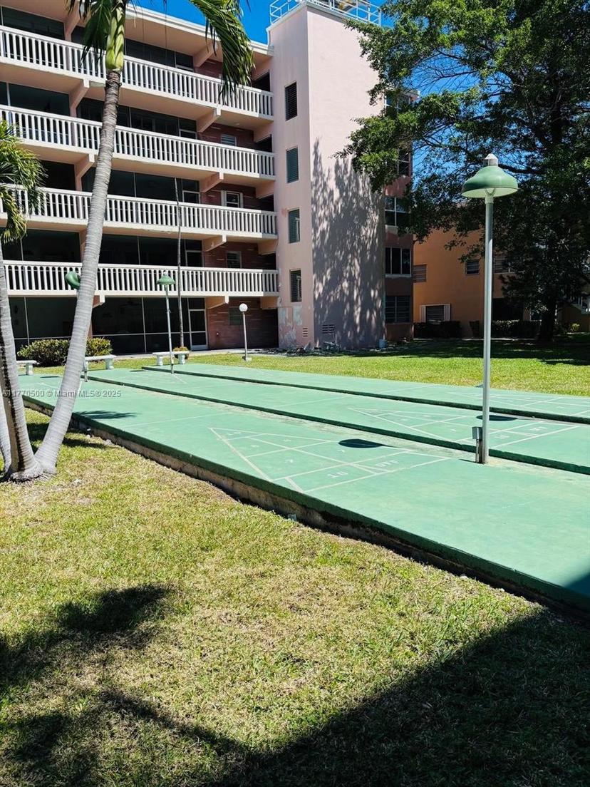 Picture of 200 NE 12Th Ave # 1C, Hallandale Beach FL 33009