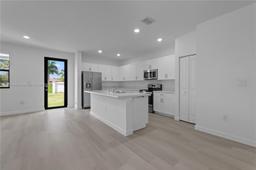 Picture of 2715 SE 1St Dr, Homestead, FL 33033