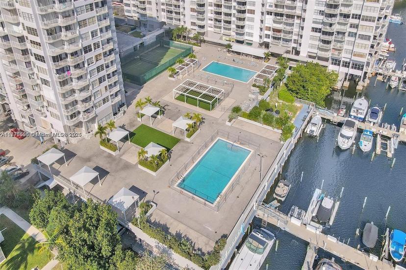 Picture of 18051 Biscayne Blvd # 1804, Aventura FL 33160