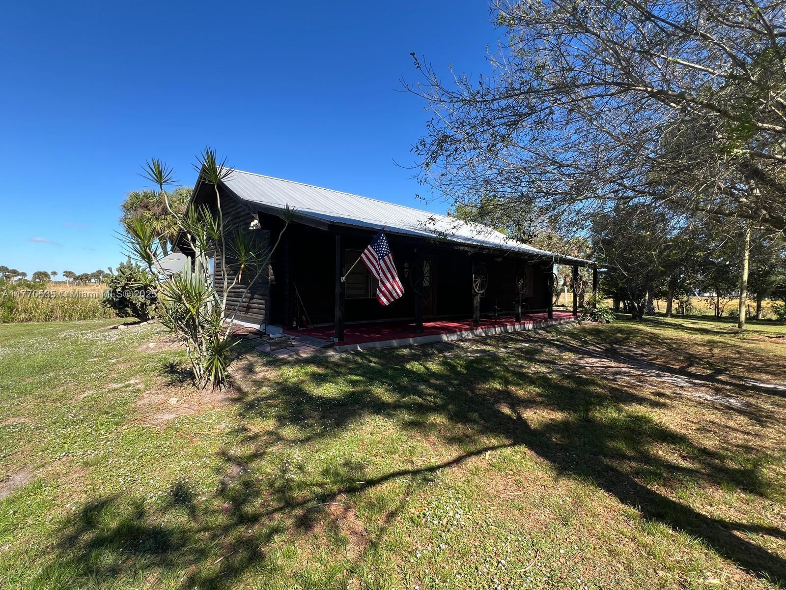 Picture of 15581 E State Road 78, Other City - In The State Of Florida, FL 34974