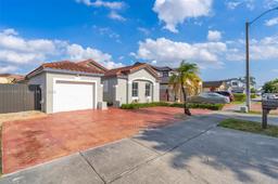 Picture of 1133 NW 133Rd Ct, Miami, FL 33182