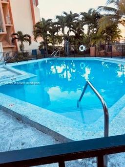 Picture of 6780 W 2Nd Ct # 303, Hialeah, FL 33012