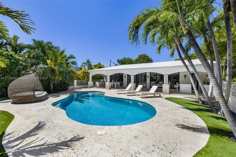 Picture of 7805 Noremac Ave, Miami Beach FL 33141