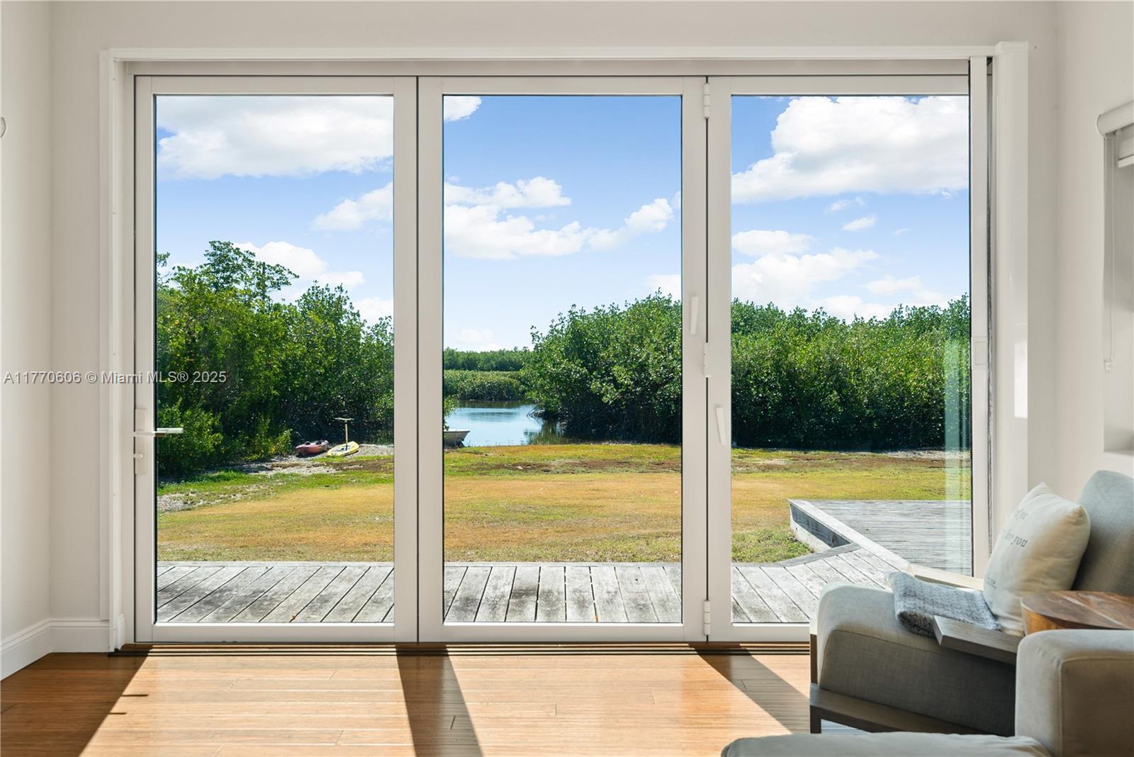 Picture of 120 Coco Plum Rd S, Key Largo, FL 33037
