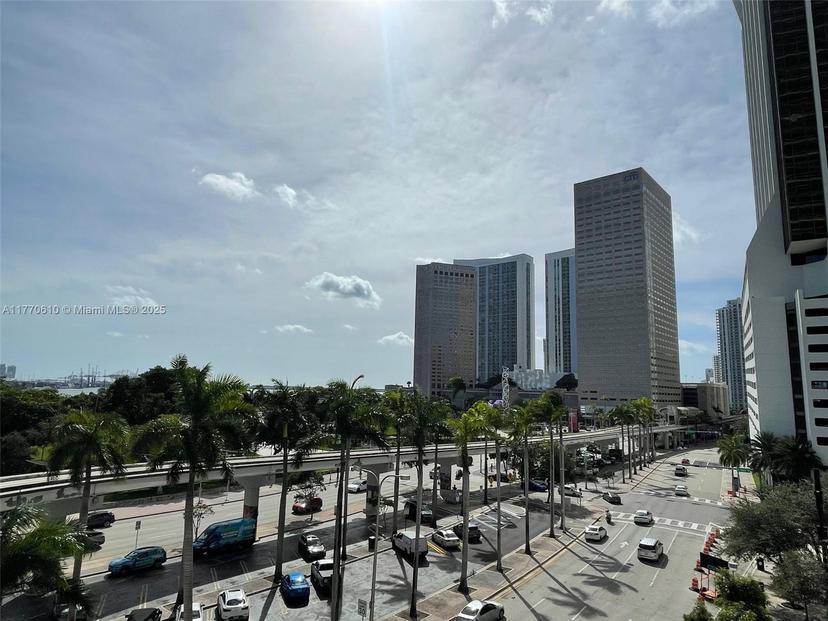 Picture of 50 Biscayne Blvd # 502, Miami FL 33132