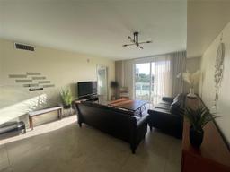 Picture of 50 Biscayne Blvd # 502, Miami, FL 33132