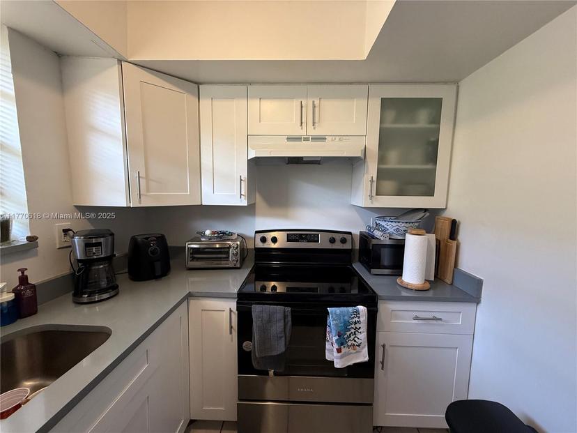 Picture of 1350 NE 119Th St # 135003, Miami FL 33161