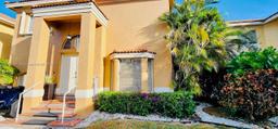 Picture of 11405 Lakeview Dr # A, Coral Springs, FL 33071