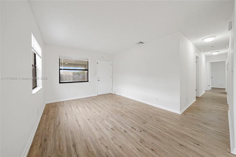 Picture of 745 Foster Rd, Hallandale Beach FL 33009