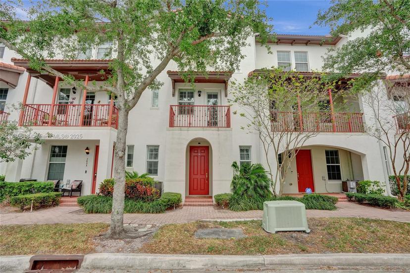Picture of 2812 SW 119Th Way, Miramar FL 33025