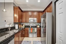 Picture of 2812 SW 119Th Way, Miramar, FL 33025