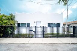 Picture of 1114 SW 11Th Ave, Miami, FL 33129