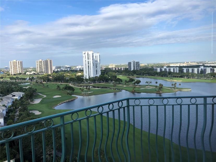 Picture of 20000 E Country Club Dr, Aventura FL 33180
