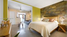 Picture of 626 Meridian Ave # 5, Miami Beach, FL 33139