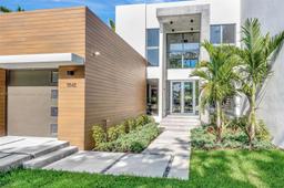 Picture of 11143 NE 8Th Ave, Biscayne Park, FL 33161