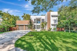 Picture of 11143 NE 8Th Ave, Biscayne Park, FL 33161