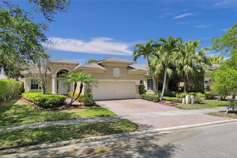 Picture of 7161 NW 115Th Way, Parkland FL 33076