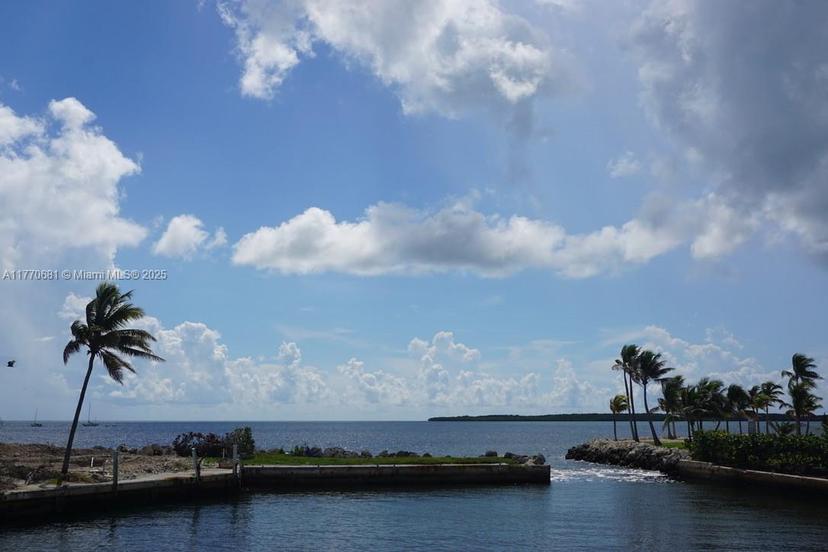 Picture of 11 Old State Rd, Key Largo FL 33037