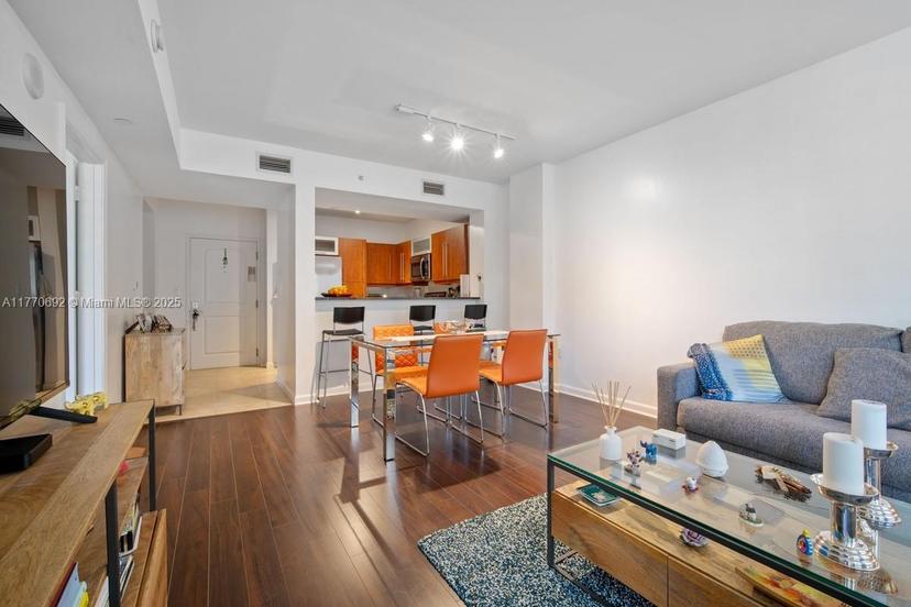 Picture of 7355 SW 89Th St # 626N, Miami FL 33156